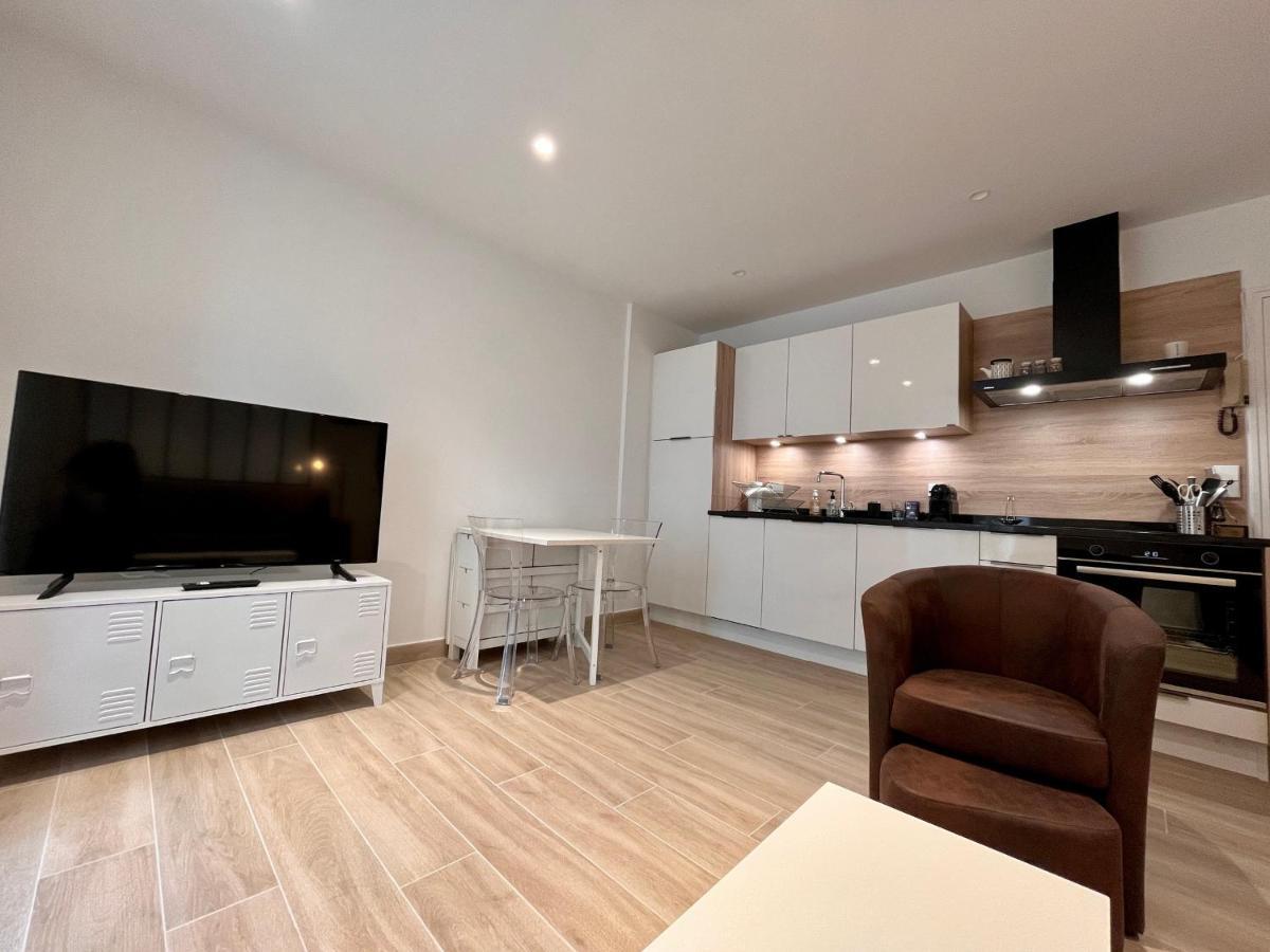 Appartement Lumineux 2 Pieces, Coeur De Saint-Jean-De-Luz, Proche Plage Et Commerces, Avec Wifi - Fr-1-239-1002 Extérieur photo